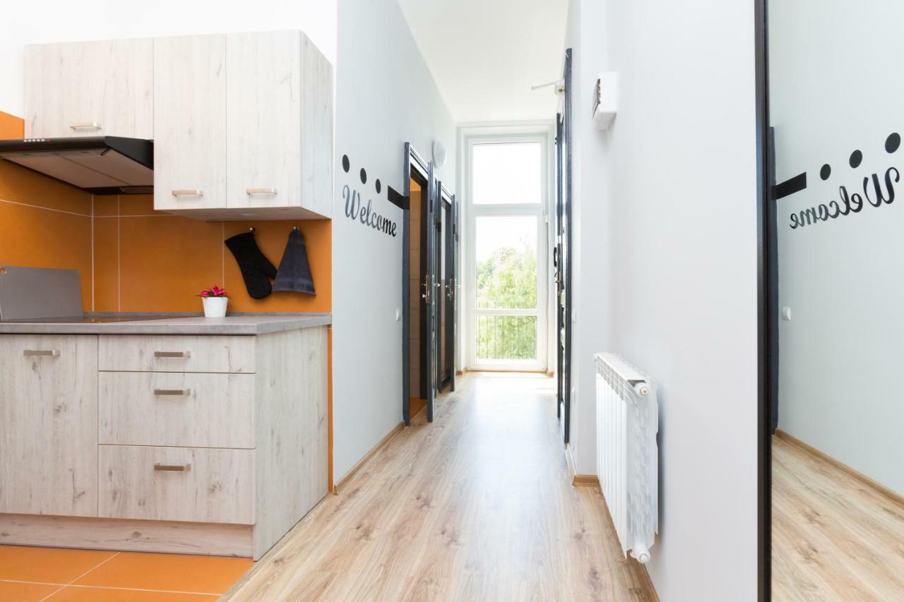 Dot Hostel - Pokoje I Noclegi W Centrum Bielsko-Biała Zewnętrze zdjęcie