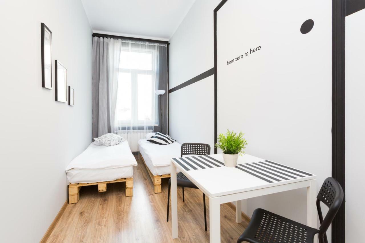 Dot Hostel - Pokoje I Noclegi W Centrum Bielsko-Biała Zewnętrze zdjęcie