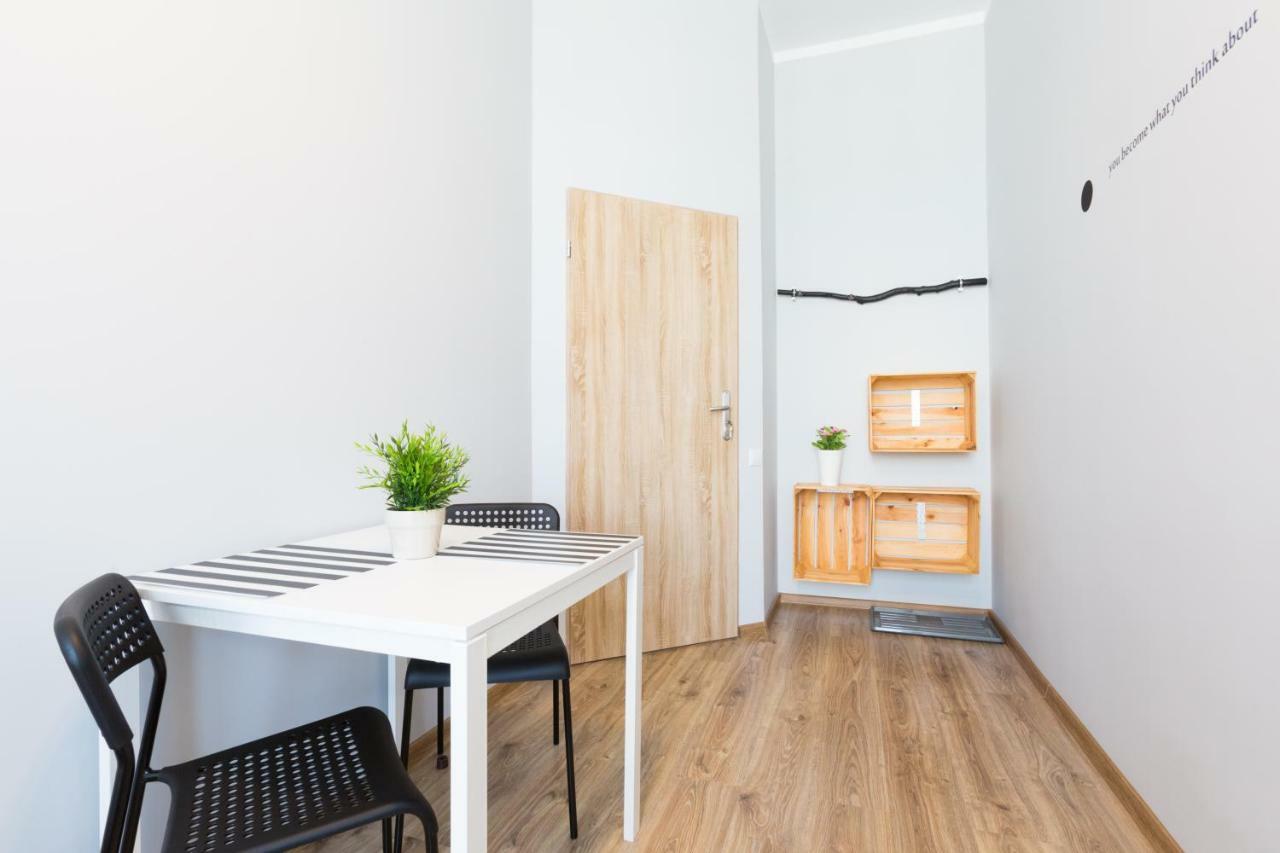 Dot Hostel - Pokoje I Noclegi W Centrum Bielsko-Biała Zewnętrze zdjęcie