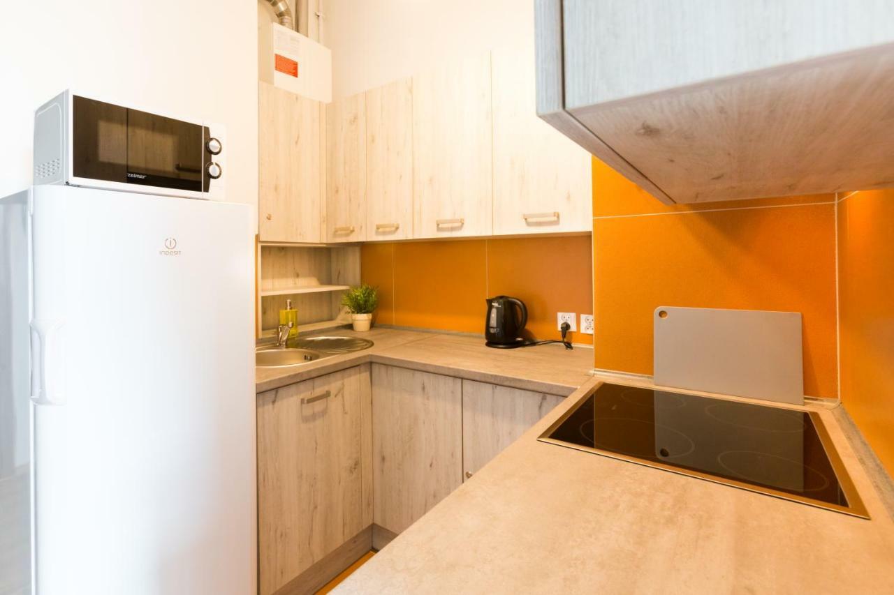Dot Hostel - Pokoje I Noclegi W Centrum Bielsko-Biała Zewnętrze zdjęcie